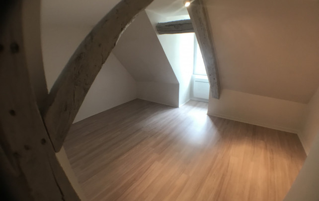 CHAMBRE 1